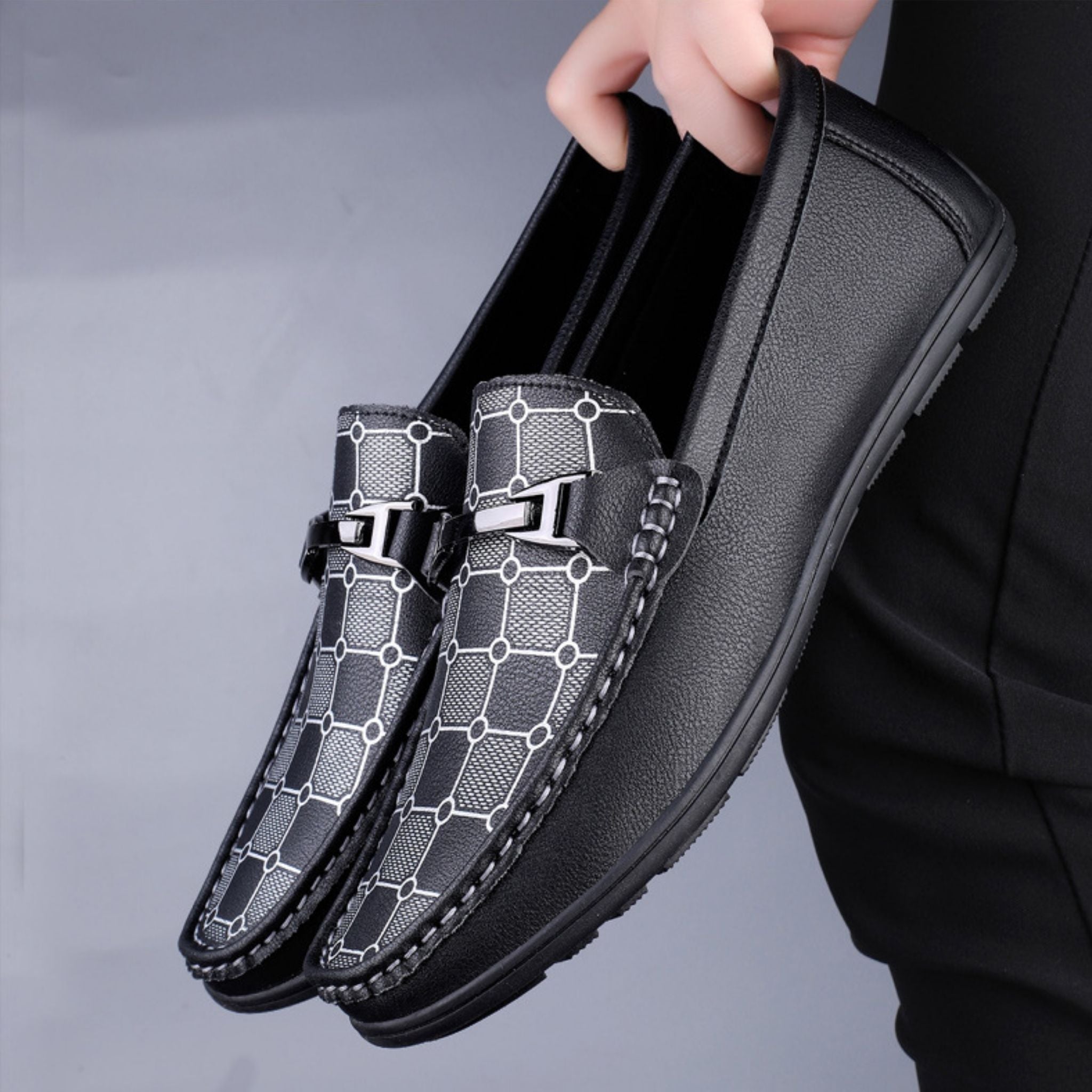 Corbin Graphic Print Loafers